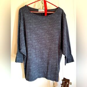 —- SOLD —- Kealopiko Top XS-S- M